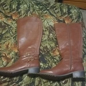 Womens boots
